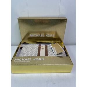 Michael Kors Adjustable Belt Bag. Brand New In Box!!